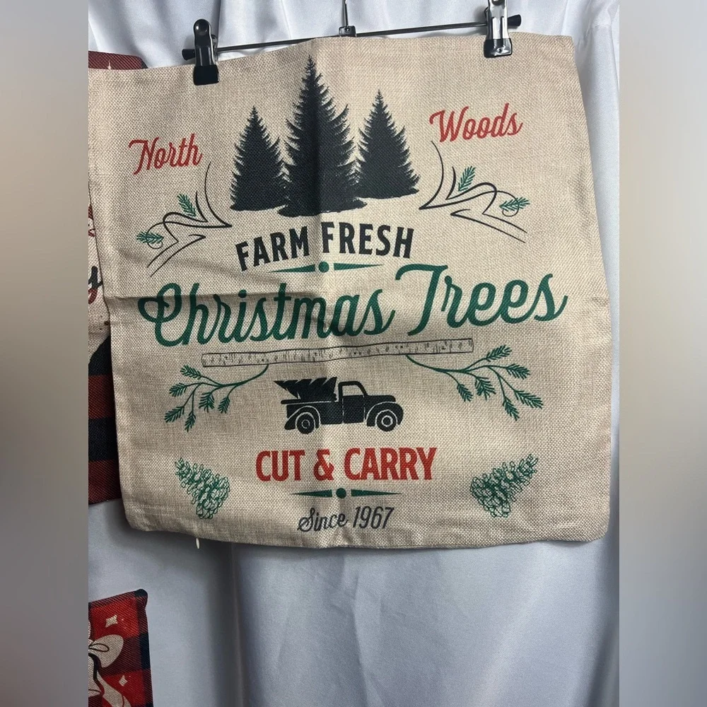 Christmas Canvas Festive Pillow Case Set Of 4 Zipper Bottom Brand New Farm House